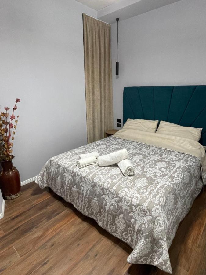 Apartamento Gold House Durrës Exterior foto
